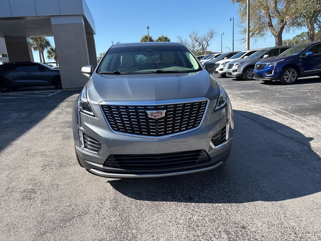 2022 Cadillac XT5 Premium Luxury
