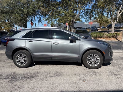2022 Cadillac XT5 Premium Luxury