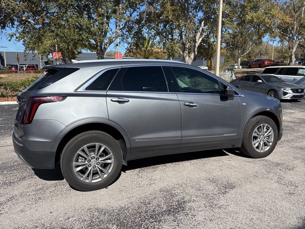 2022 Cadillac XT5 Premium Luxury