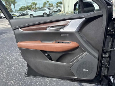 2025 Cadillac XT5 Premium Luxury