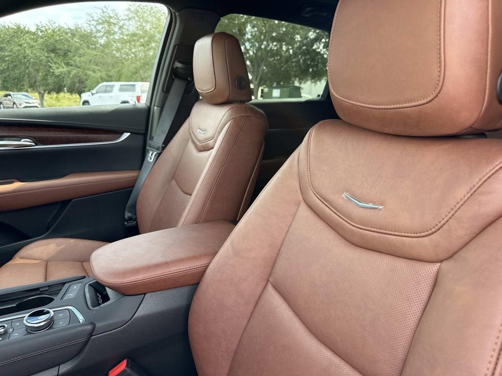 2025 Cadillac XT5 Premium Luxury