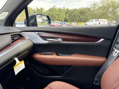 2025 Cadillac XT5 Premium Luxury