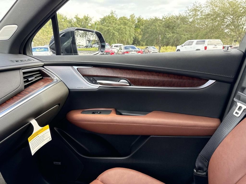 2025 Cadillac XT5 Premium Luxury