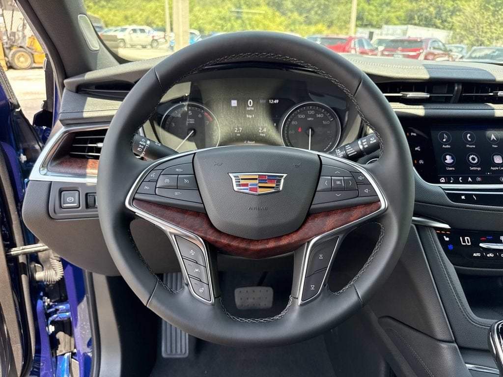 2026 Cadillac XT5 Premium Luxury