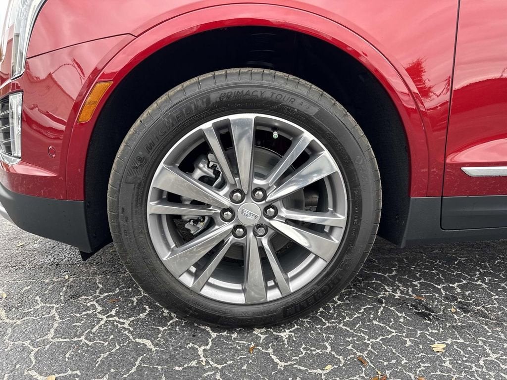 2026 Cadillac XT5 Premium Luxury