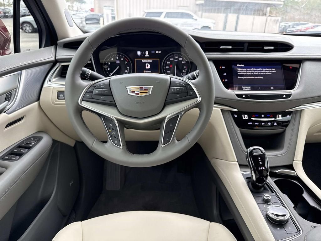 2026 Cadillac XT5 Premium Luxury