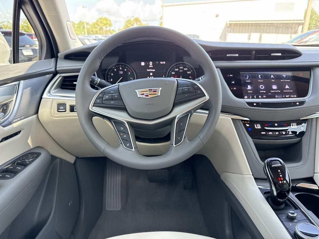 2026 Cadillac XT5 Premium Luxury