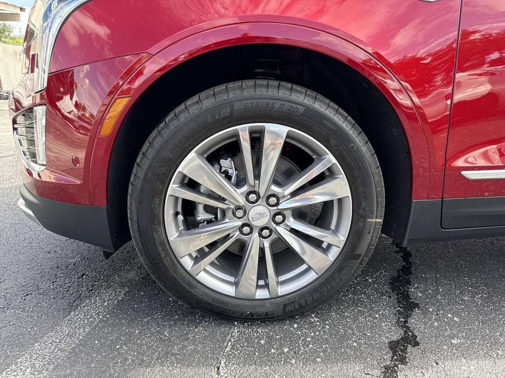 2026 Cadillac XT5 Premium Luxury