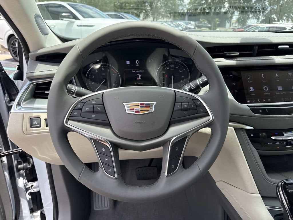 2026 Cadillac XT5 Premium Luxury