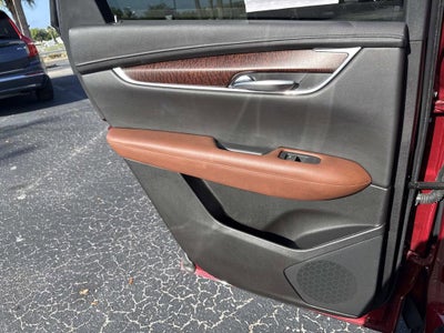 2020 Cadillac XT5 Premium Luxury