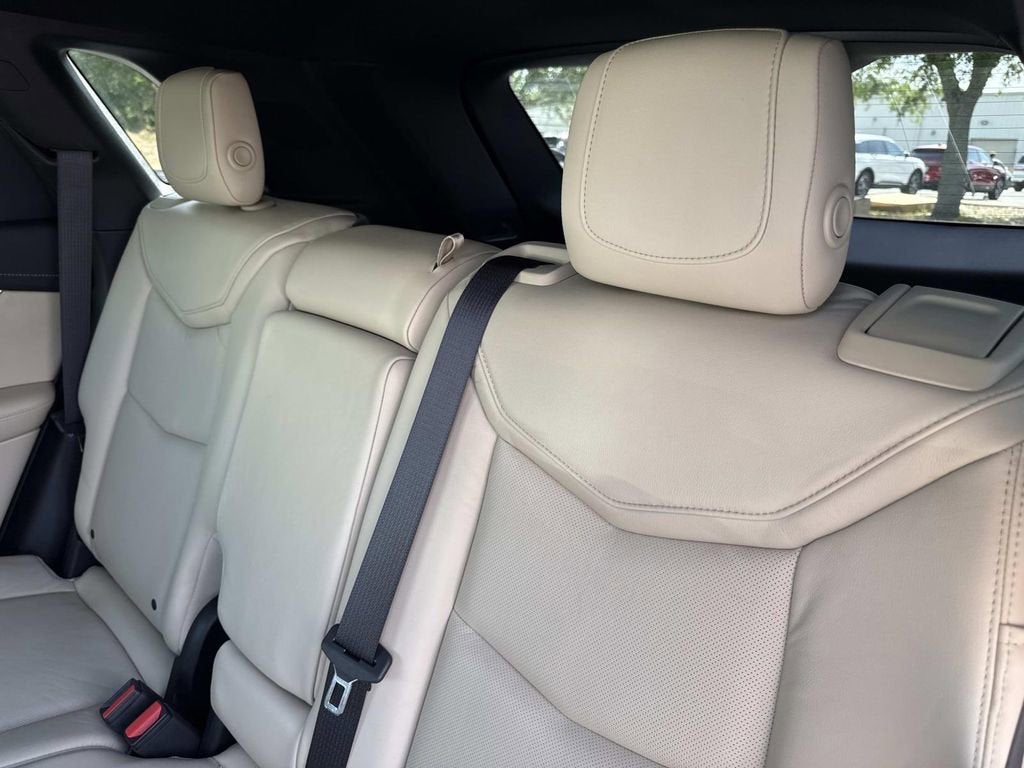 2017 Cadillac XT5 Premium Luxury FWD