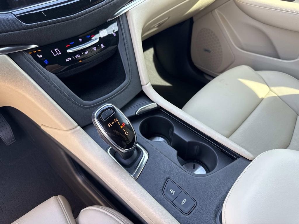2017 Cadillac XT5 Premium Luxury FWD
