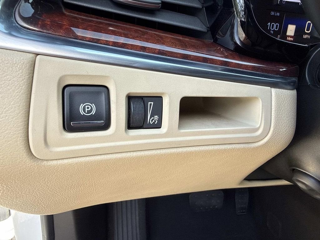 2017 Cadillac XT5 Premium Luxury FWD