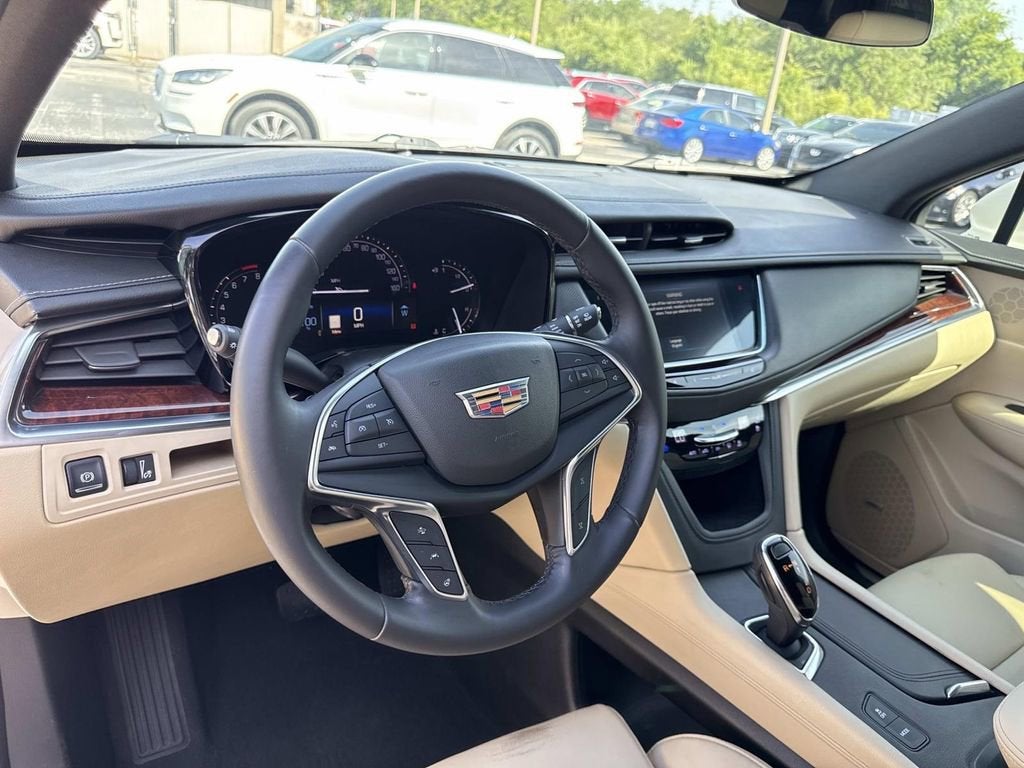 2017 Cadillac XT5 Premium Luxury FWD