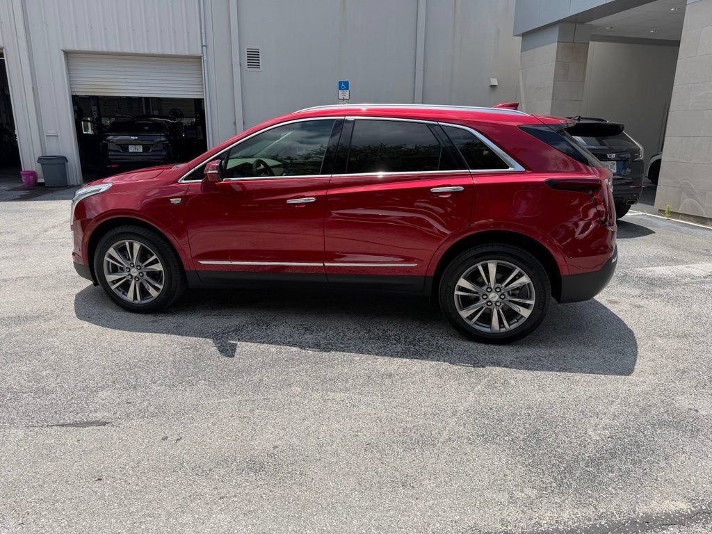 2026 Cadillac XT5 Premium Luxury