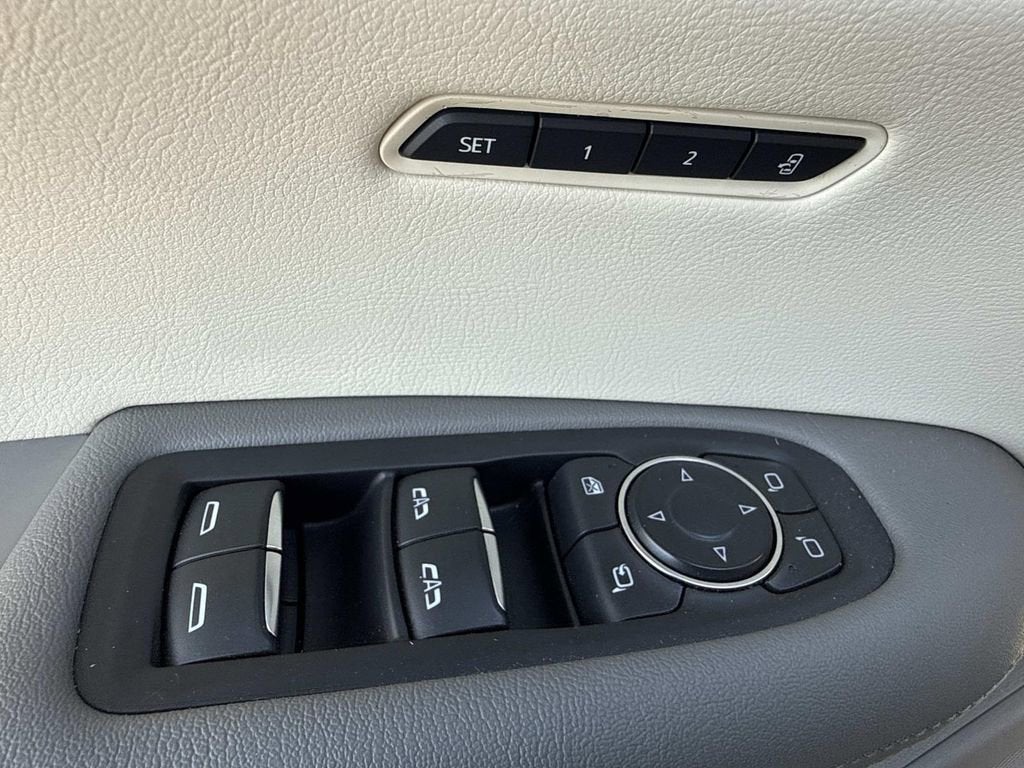 2021 Cadillac XT5 FWD Premium Luxury