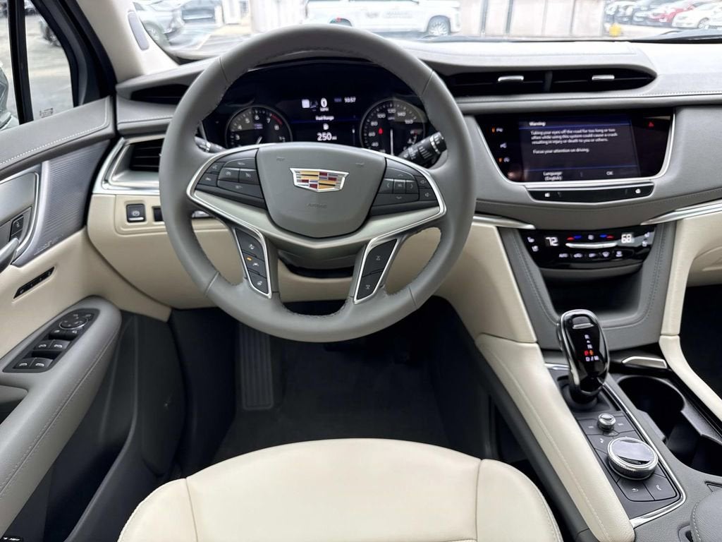 2026 Cadillac XT5 Premium Luxury