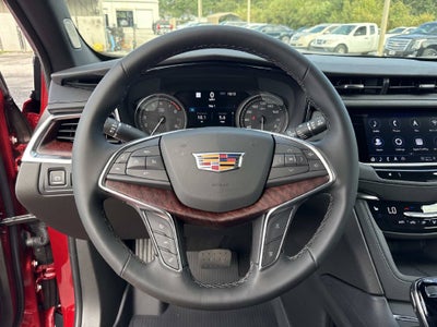 2026 Cadillac XT5 Premium Luxury