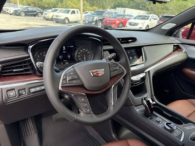 2026 Cadillac XT5 Premium Luxury