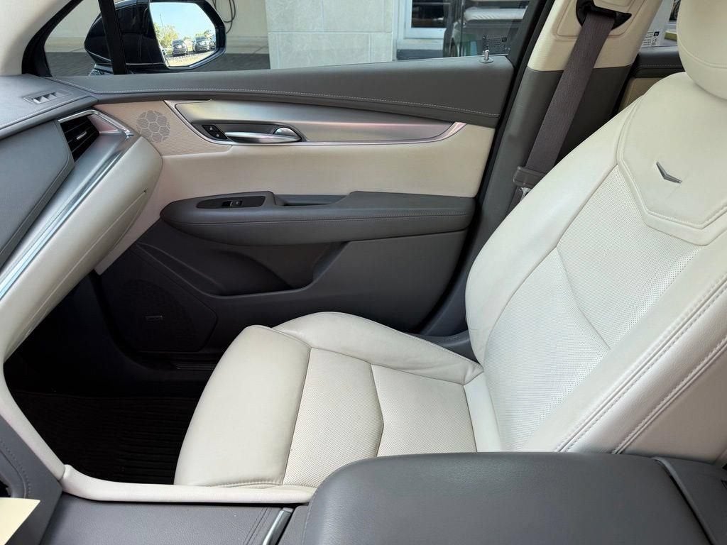 2018 Cadillac XT5 Luxury FWD