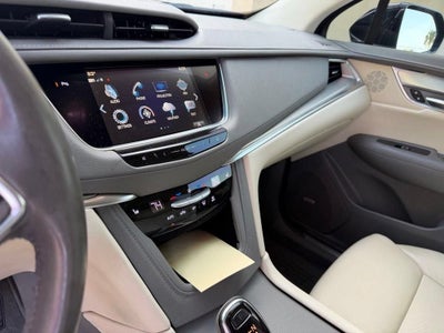 2018 Cadillac XT5 Luxury FWD