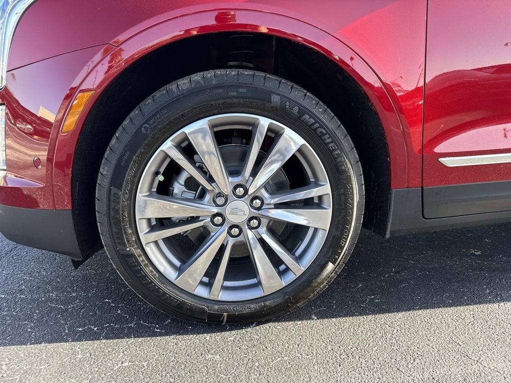 2026 Cadillac XT5 Premium Luxury