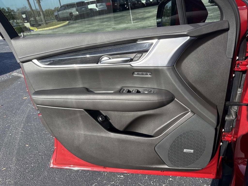 2026 Cadillac XT5 Premium Luxury