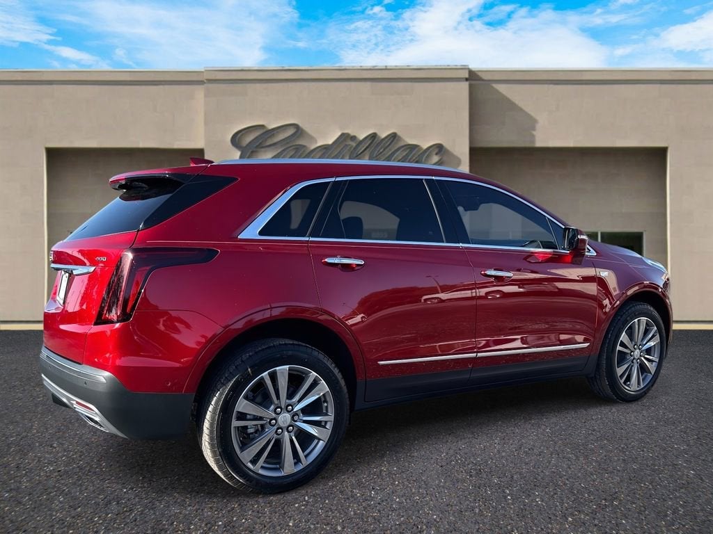 2026 Cadillac XT5 Premium Luxury