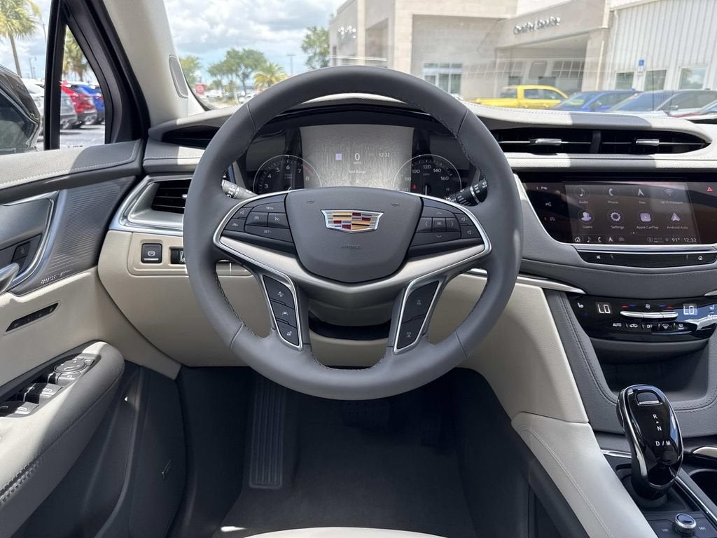 2026 Cadillac XT5 Premium Luxury