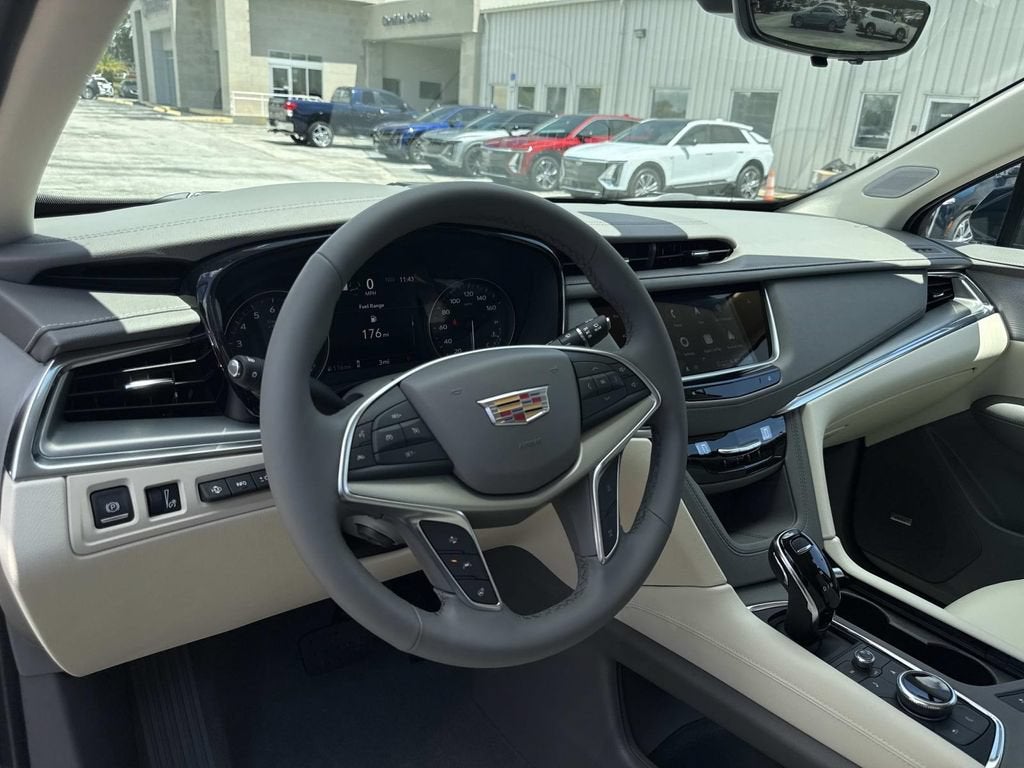 2026 Cadillac XT5 Premium Luxury
