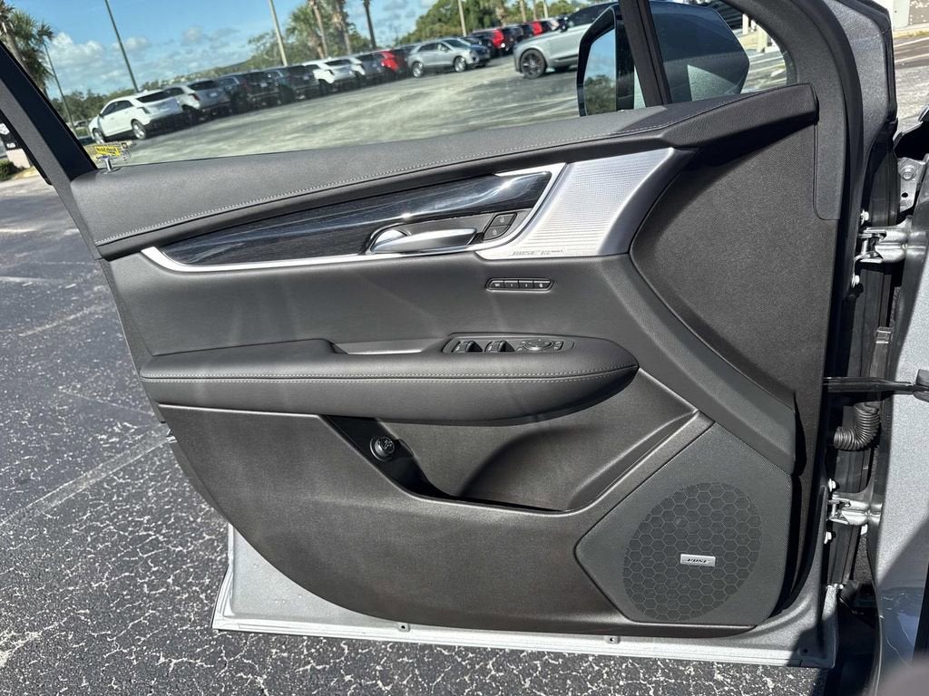 2025 Cadillac XT5 Premium Luxury