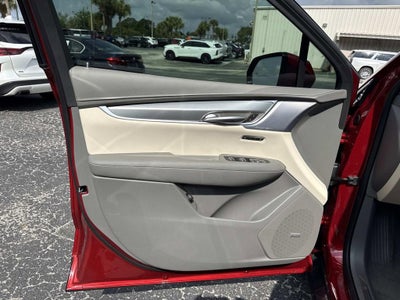 2026 Cadillac XT5 Premium Luxury