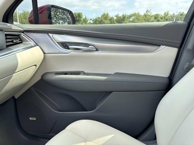 2026 Cadillac XT5 Premium Luxury