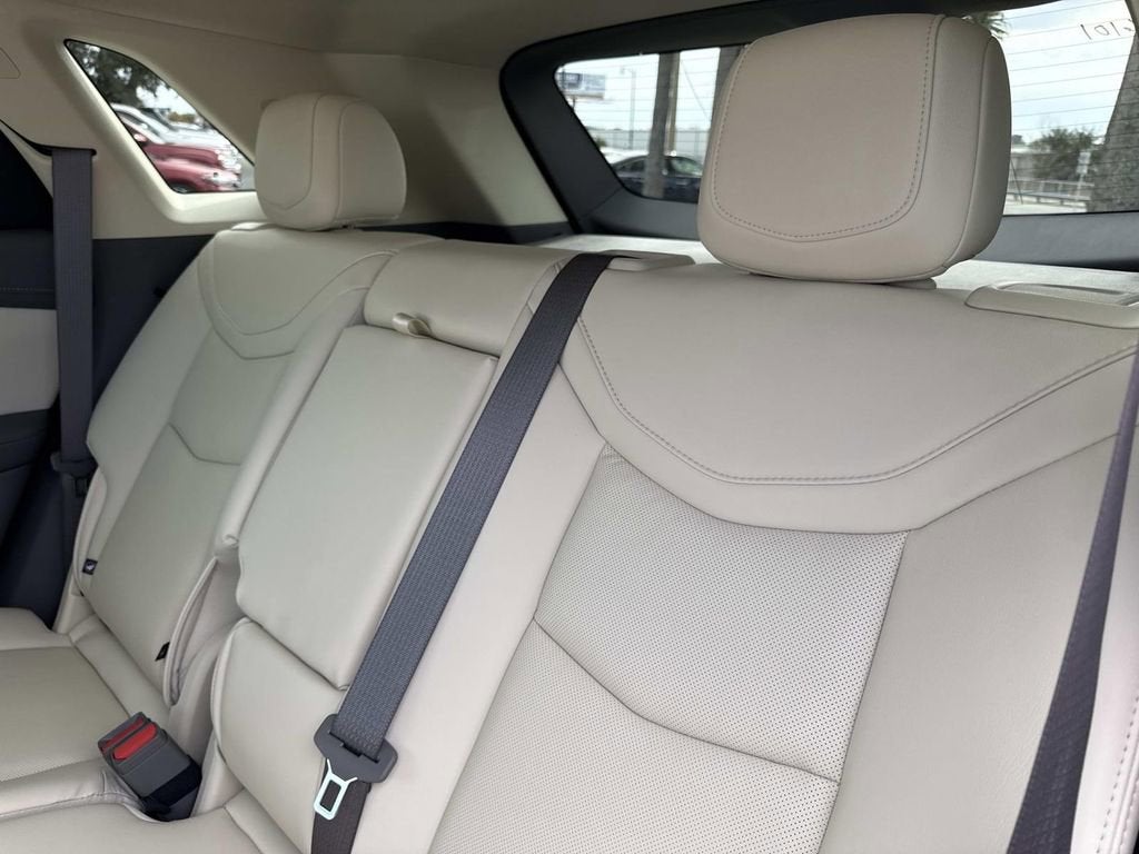 2026 Cadillac XT5 Premium Luxury