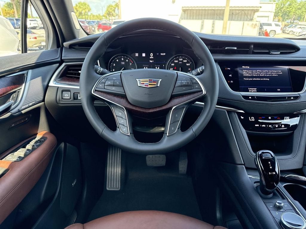 2026 Cadillac XT5 Premium Luxury