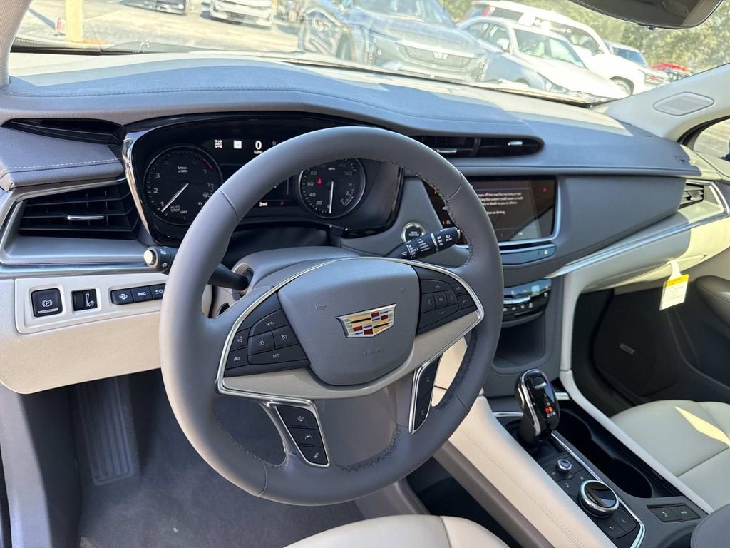 2026 Cadillac XT5 Premium Luxury