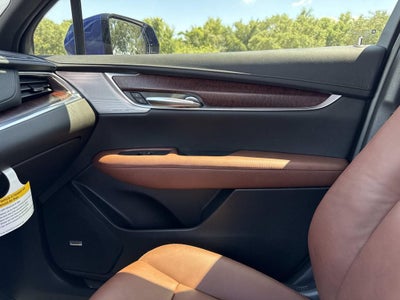 2026 Cadillac XT5 Premium Luxury