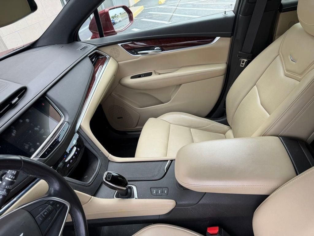 2018 Cadillac XT5 Luxury AWD