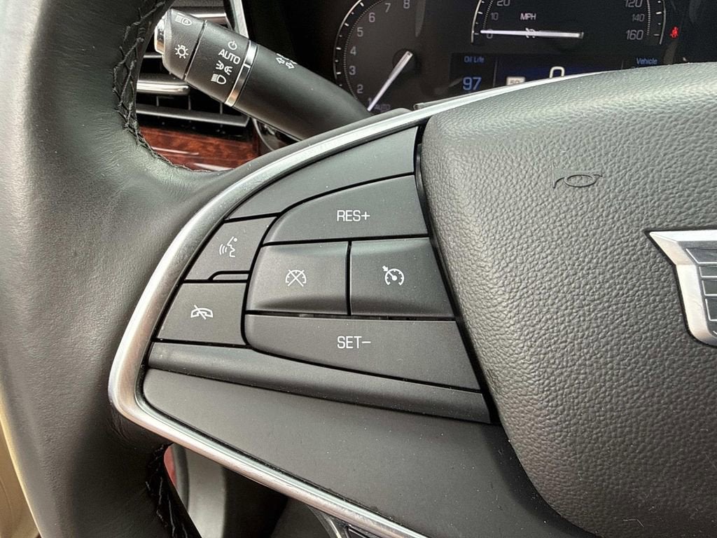 2018 Cadillac XT5 Luxury AWD