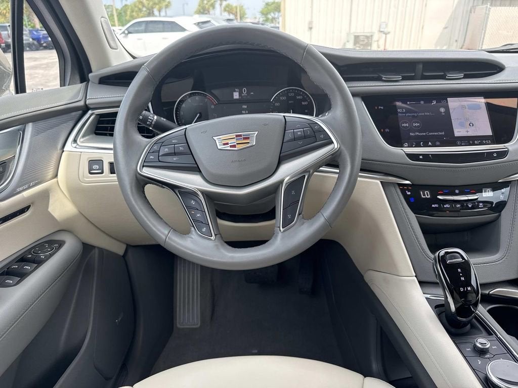 2023 Cadillac XT5 Premium Luxury