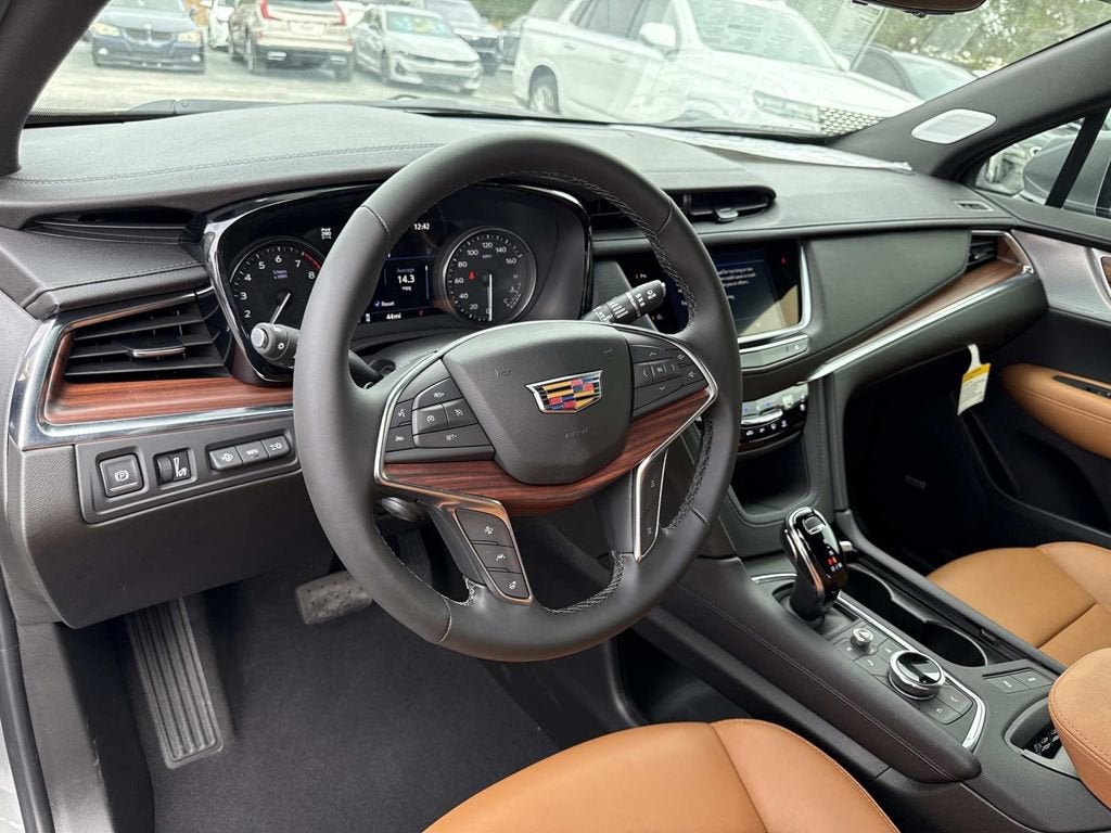 2026 Cadillac XT5 Premium Luxury