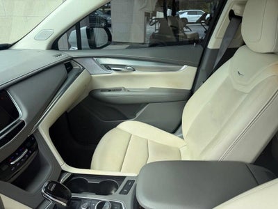2022 Cadillac XT5 AWD Premium Luxury
