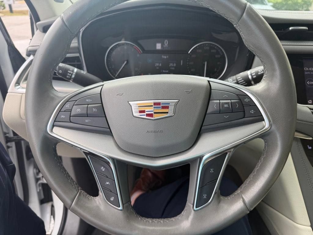 2022 Cadillac XT5 AWD Premium Luxury