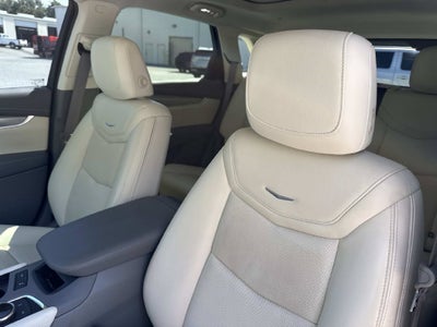 2022 Cadillac XT5 AWD Premium Luxury