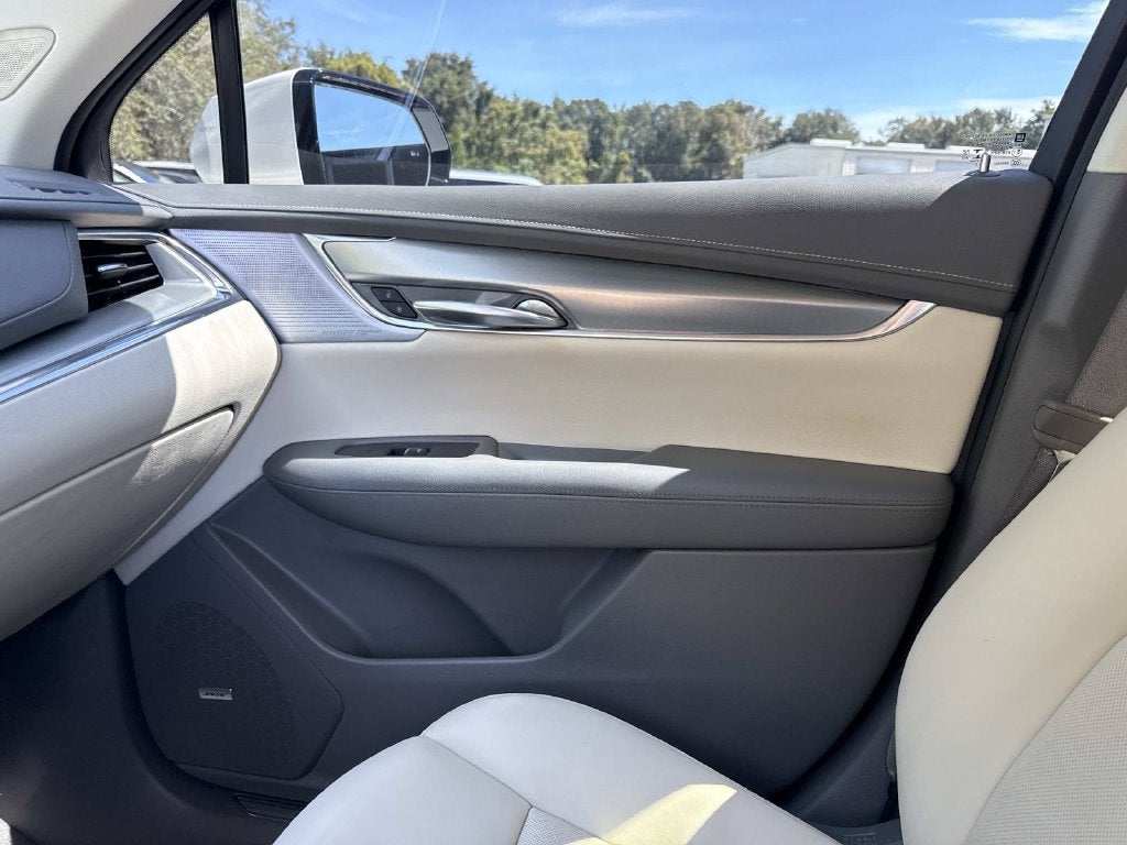 2022 Cadillac XT5 AWD Premium Luxury