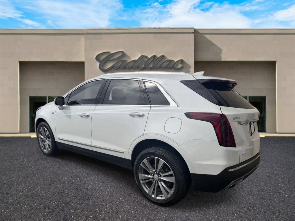 2022 Cadillac XT5 AWD Premium Luxury