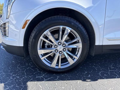 2023 Cadillac XT5 Premium Luxury