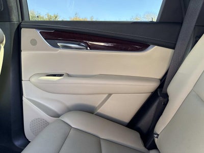 2018 Cadillac XT5 Premium Luxury FWD