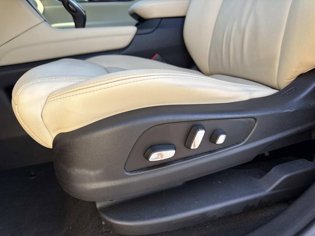 2018 Cadillac XT5 Premium Luxury FWD