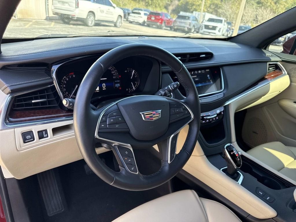 2018 Cadillac XT5 Premium Luxury FWD